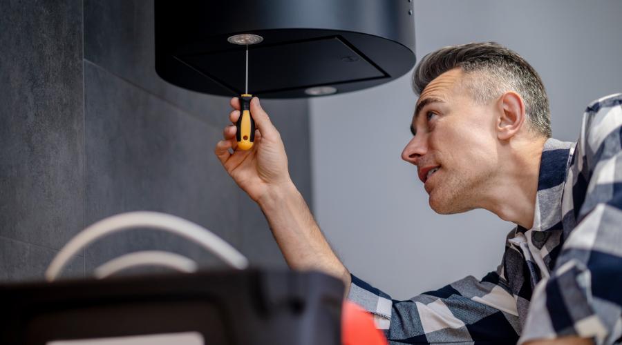 Looking for the Best Chimney Cleaning Service in Pitampura? Here’s Your Checklist.