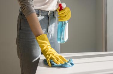 The Benefits of Using Expert House Cleaners