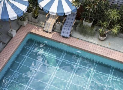 Why Professional Pool Cleaning Services are Essential for Gurgaon Homeowners
